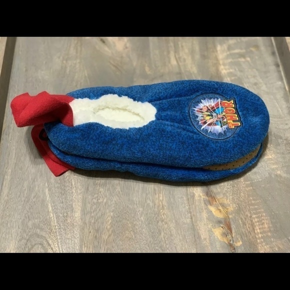 Thor Marvel Men’s Slipper Socks Fuzzy Babba - Picture 4 of 6